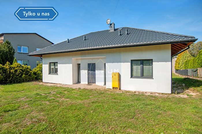 Dom 4-pokojowy na sprzedaż, Wancerzów
