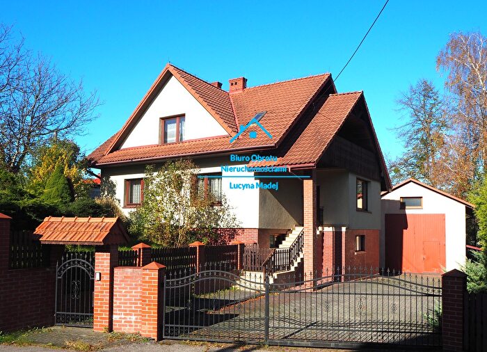 Dom 4-pokojowy na sprzedaż, Sucha Beskidzka