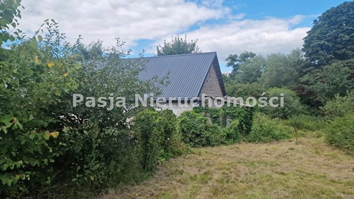 Dom 5-pokojowy na sprzedaż, Parzeń