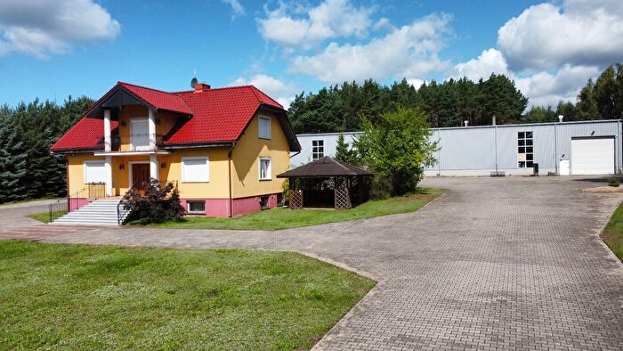 Dom 7-pokojowy na sprzedaż, Żdżary
