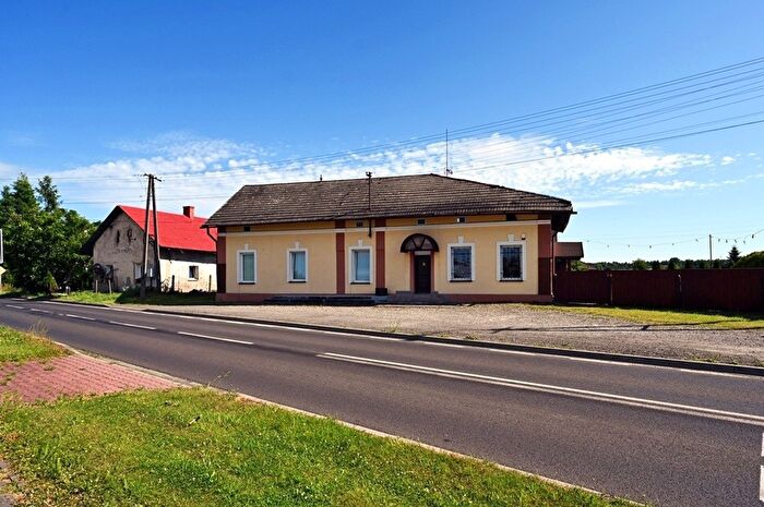 Mieszkanie 4-pokojowe do wynajęcia, Landek