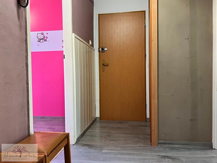 Mieszkanie 4-pokojowe na sprzedaż, Pabianice