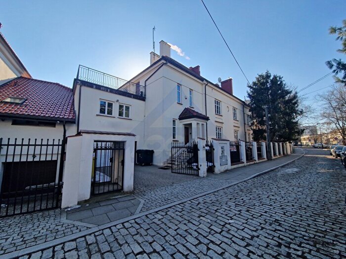 Dom do wynajęcia, Warszawa – stacja metra Plac Wilsona