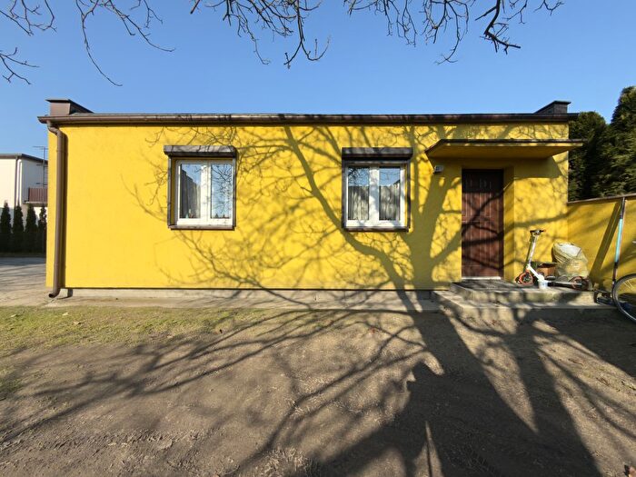 Dom 3-pokojowy na sprzedaż, Pniewy