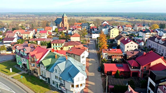 Dom 4-pokojowy na sprzedaż, Różan