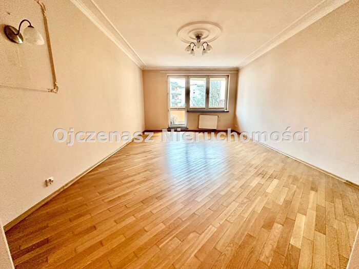 Mieszkanie 4-pokojowe na sprzedaż, Bydgoszcz