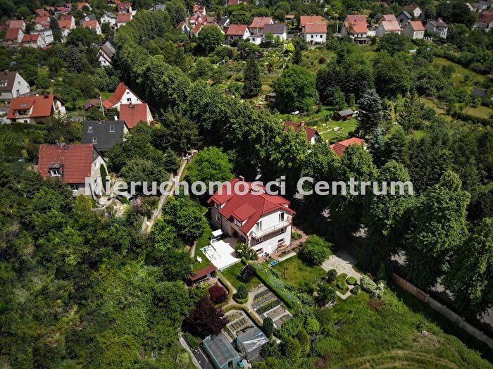 Dom 6-pokojowy na sprzedaż, Wałbrzych