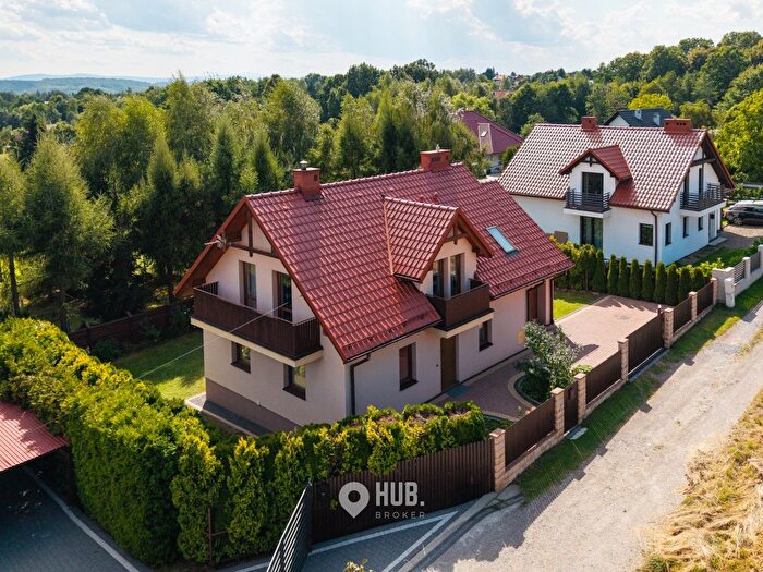 Dom 6-pokojowy na sprzedaż, Pawlikowice