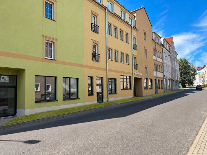 Mieszkanie 3-pokojowe do wynajęcia, Nowogrodziec