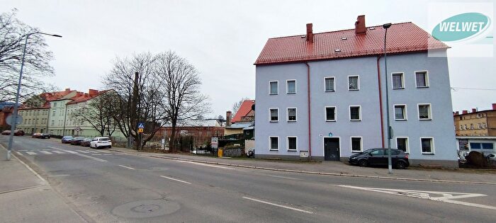 Mieszkanie 4-pokojowe na sprzedaż, Wałbrzych – Niepodległości