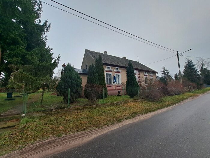 Dom 3-pokojowy na sprzedaż, Przytok