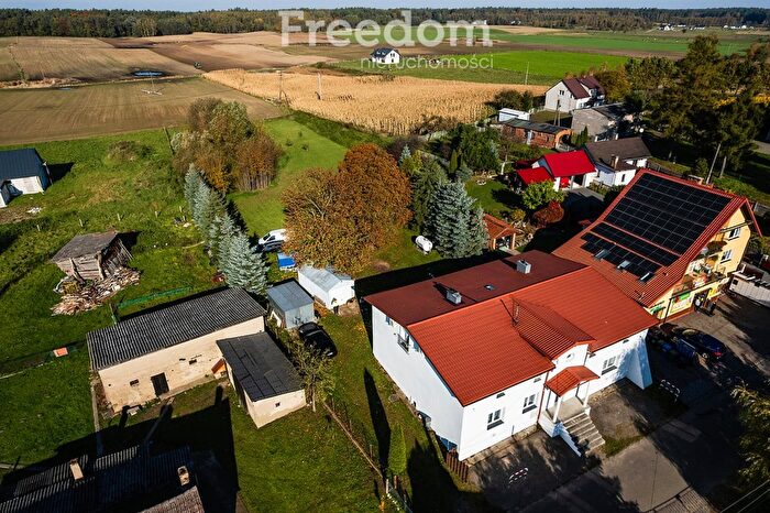 Dom 8-pokojowy na sprzedaż, Frednowy