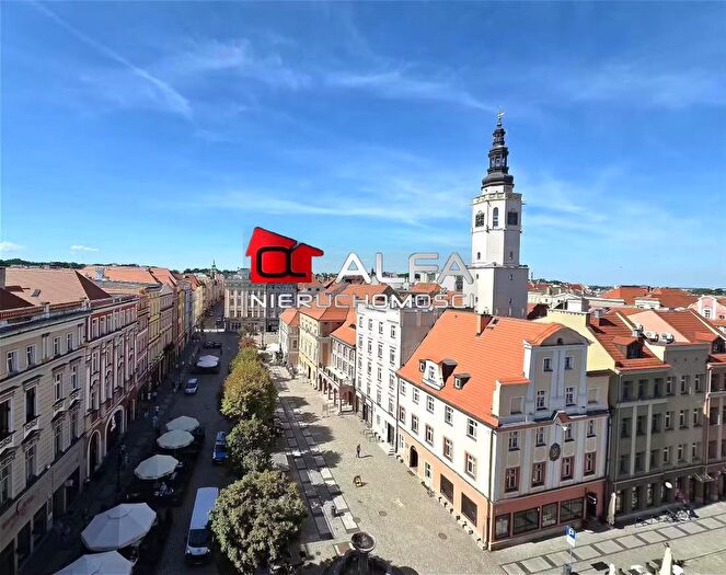 Mieszkanie 4-pokojowe na sprzedaż, Świdnica