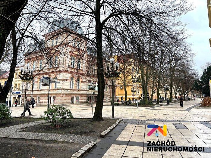 Mieszkanie 5-pokojowe na sprzedaż, Zielona Góra