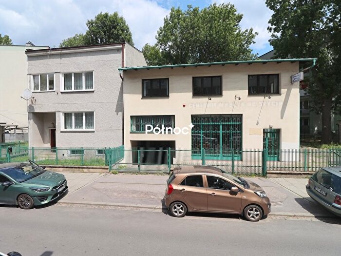 Dom 11-pokojowy na sprzedaż, Kraków