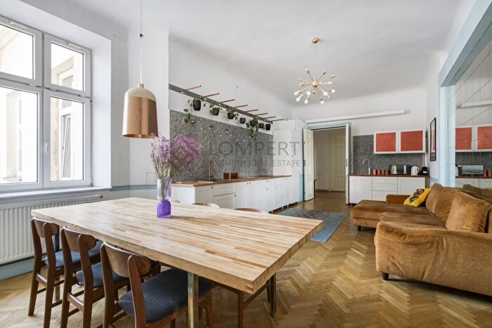 Mieszkanie 6-pokojowe na sprzedaż, Warszawa – Smolna