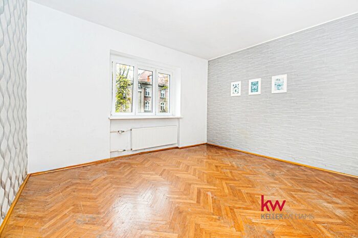 Mieszkanie 5-pokojowe na sprzedaż, Poznań – Jana Kochanowskiego