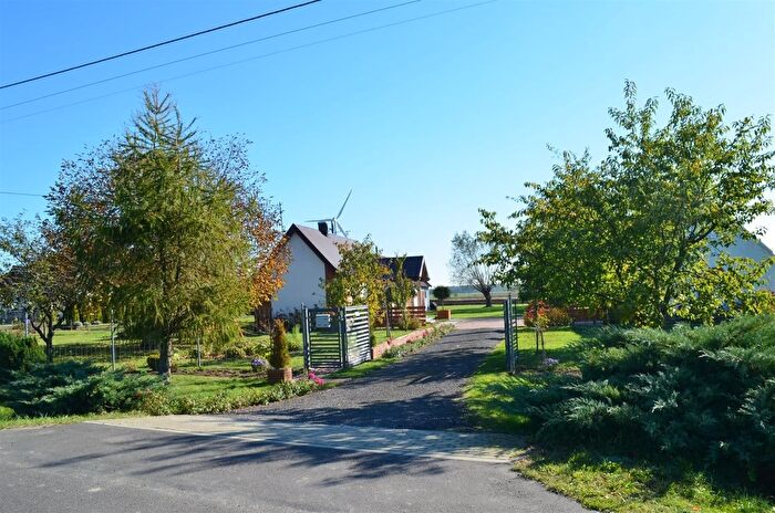 Dom 2-pokojowy na sprzedaż, Leśnica
