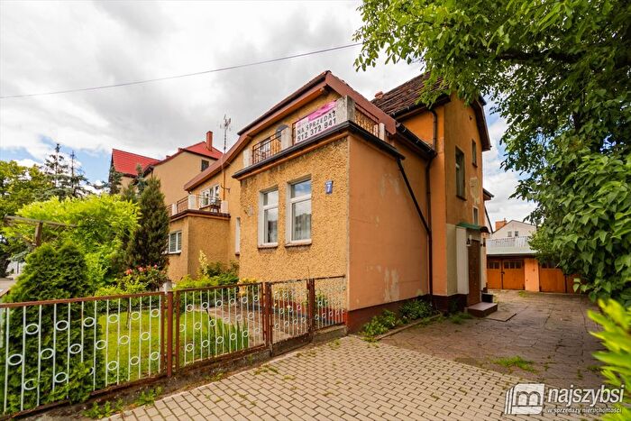 Dom 6-pokojowy na sprzedaż, Szczecin – Leszczynowa