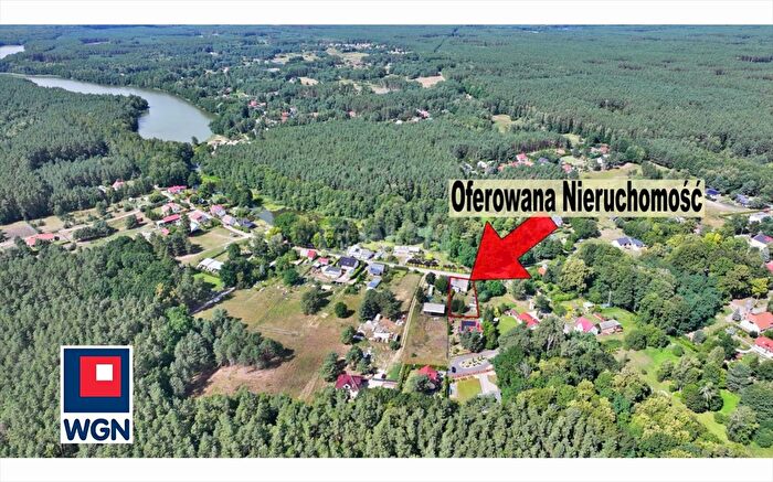 Dom 3-pokojowy na sprzedaż, Santoczno