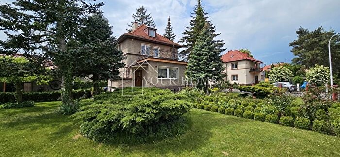 Dom 5-pokojowy na sprzedaż, Świdnica