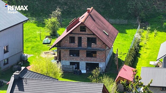 Dom 5-pokojowy na sprzedaż, Wisła