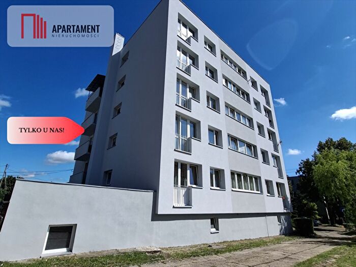Mieszkanie 3-pokojowe na sprzedaż, Wołów