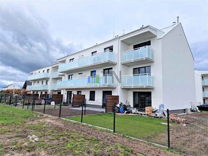 Mieszkanie 3-pokojowe na sprzedaż, Siechnice