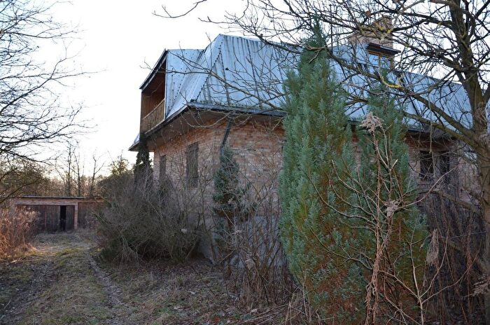Dom 5-pokojowy na sprzedaż, Adamów