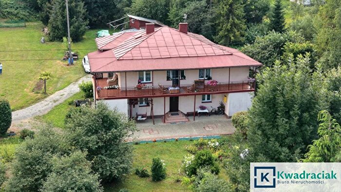 Dom 6-pokojowy na sprzedaż, Zagórz