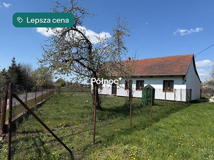 Dom 4-pokojowy na sprzedaż, Buczków