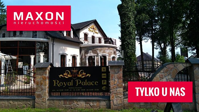 Dom 12-pokojowy na sprzedaż, Sanok