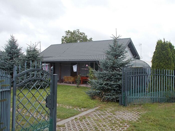 Dom 2-pokojowy na sprzedaż, Drozdówka