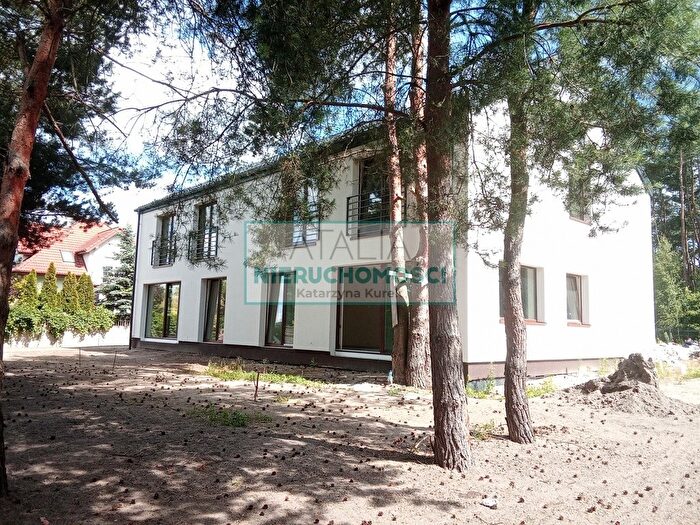 Dom 5-pokojowy na sprzedaż, Osowiec