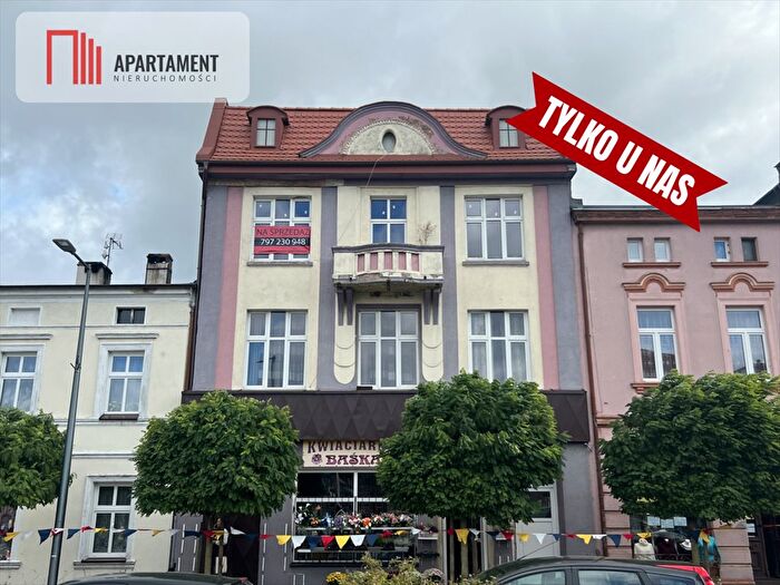 Dom 12-pokojowy na sprzedaż, Mrocza