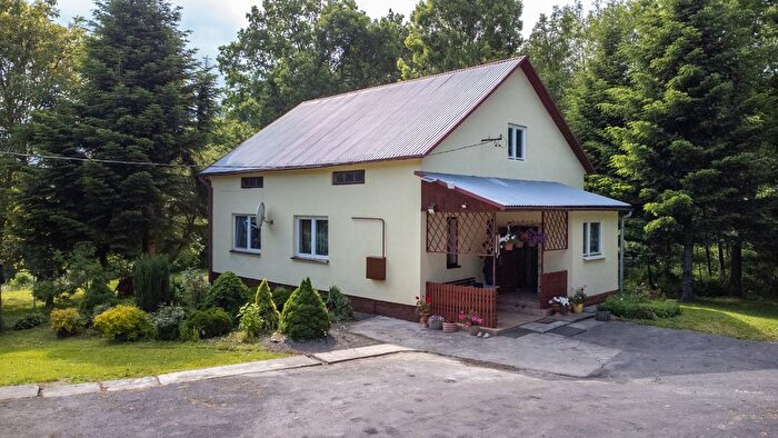 Dom 3-pokojowy na sprzedaż, Manasterz