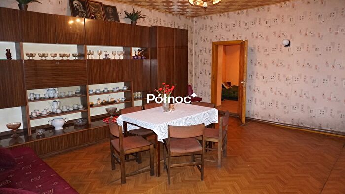 Mieszkanie 4-pokojowe na sprzedaż, Wambierzyce