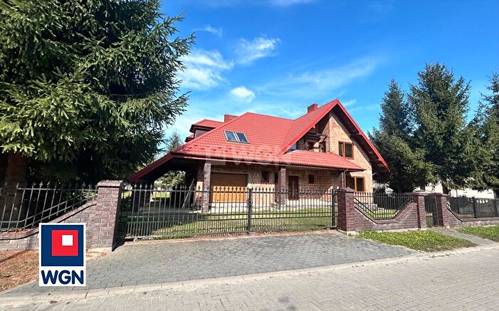 Dom 7-pokojowy na sprzedaż, Pajęczno