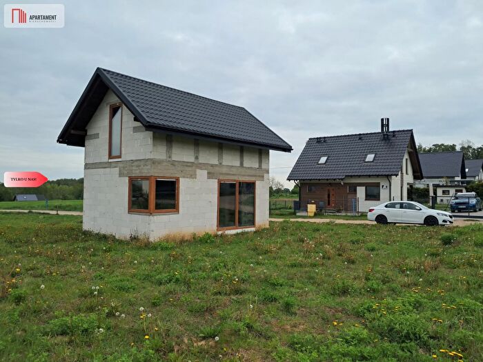 Dom 3-pokojowy na sprzedaż, Skrzeszewo