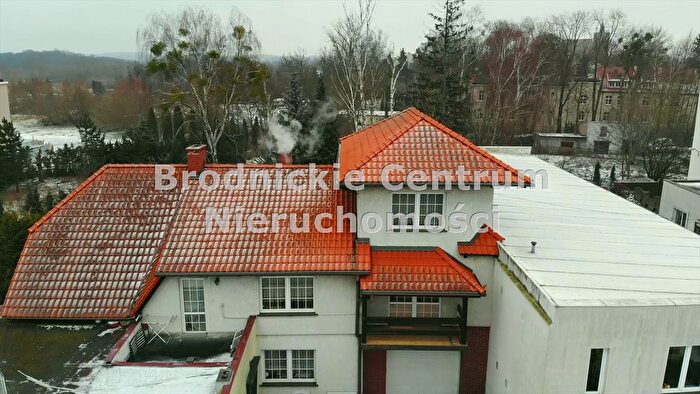 Dom 7-pokojowy na sprzedaż, Brodnica