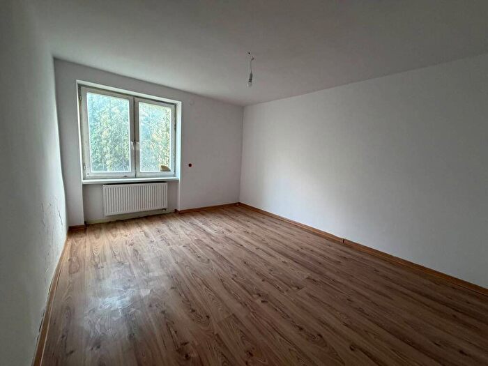 Dom 5-pokojowy na sprzedaż, Radom