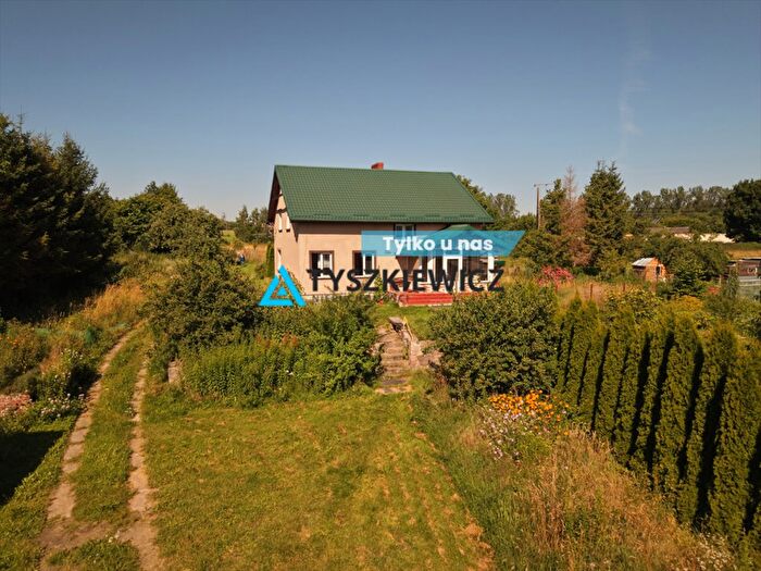 Dom 6-pokojowy na sprzedaż, Świerzenko