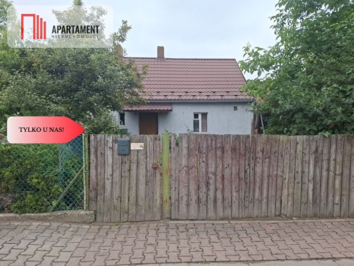 Dom 2-pokojowy na sprzedaż, Piękocin