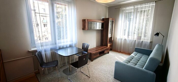Mieszkanie 2-pokojowe na sprzedaż, Warszawa – Podchorążych