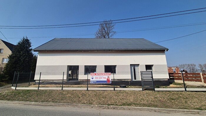Dom 3-pokojowy na sprzedaż, Moszczanka