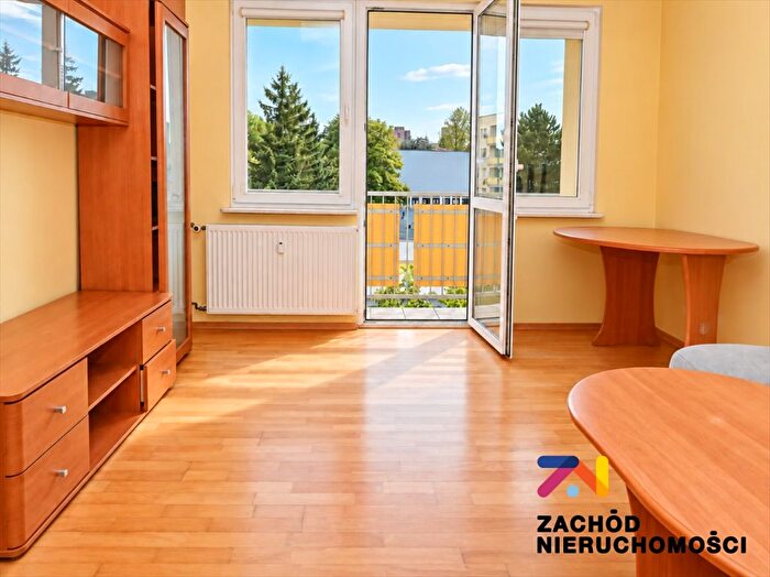 Mieszkanie 3-pokojowe na sprzedaż, Zielona Góra