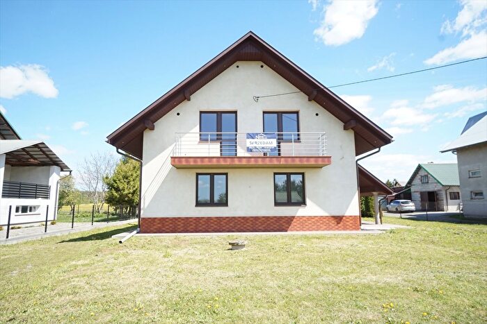 Dom 5-pokojowy na sprzedaż, Koniaczów
