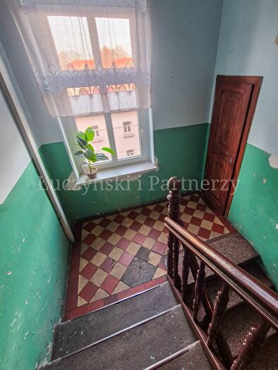 Mieszkanie 3-pokojowe na sprzedaż, Jelenia Góra