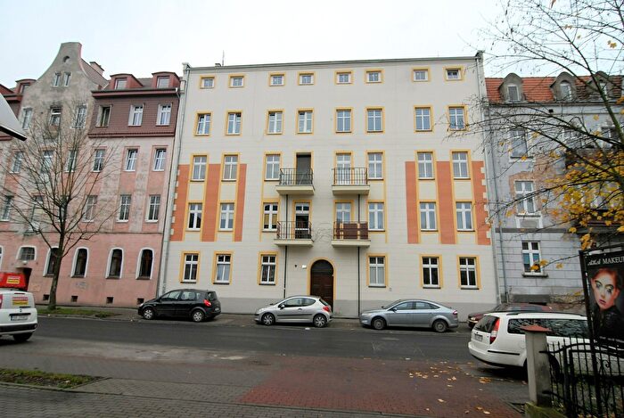 Mieszkanie 3-pokojowe na sprzedaż, Oleśnica