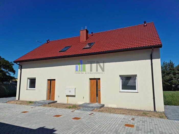 Dom 5-pokojowy na sprzedaż, Jelcz-Laskowice